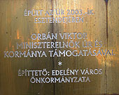 Eml�kt�bla